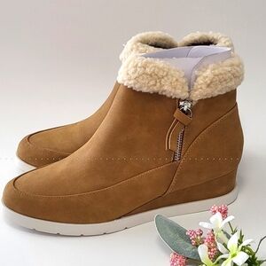 Style & Co. Women's Danniee Faux Leather Wedge Ankle Boots. 7M